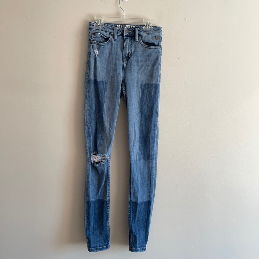 Idyllwind Miranda Lambert patchwork denim skinny jeans distressed size 2